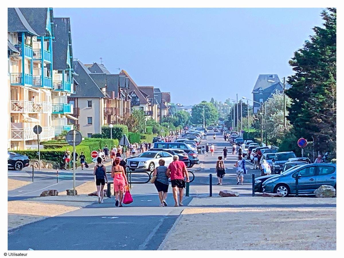 Cabourg, Appartement Plain Pied Avec Terrasse Acces Direct A La Plage Екстериор снимка